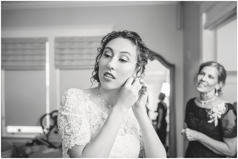 Melissa Kincaid Photography-Charleston Wedding Photographer_1301.jpg